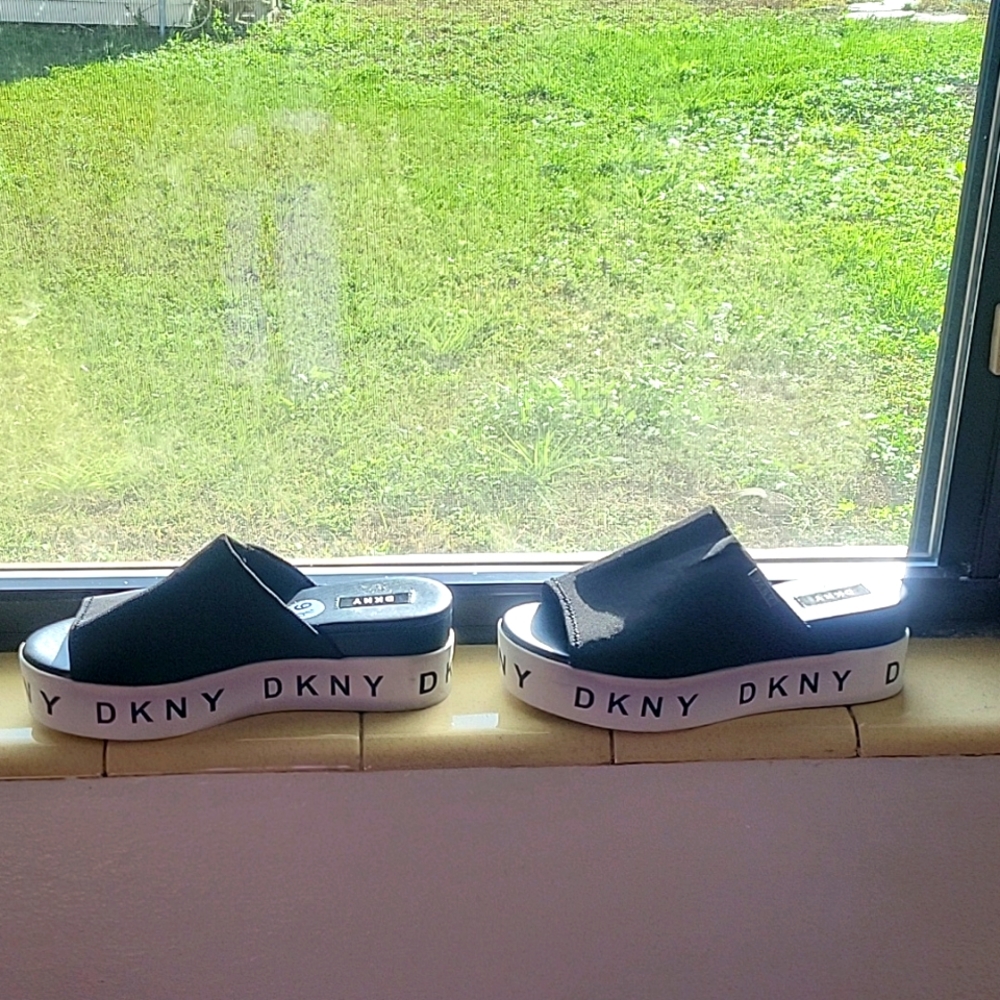 DKNY wedge flats